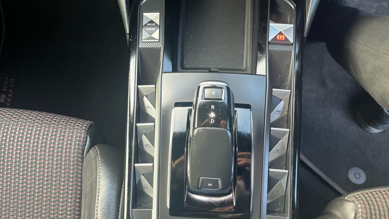 DS 3 Crossback 1.2 PureTech 130 Performance Line 5dr EAT8 Petrol 